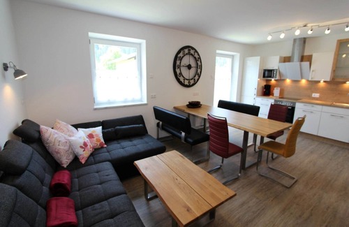 Mauthen Villa | Inviting Country House in Koetschach-Mauthen with Breakfast