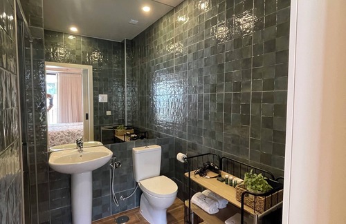 Vitorino dos Piaes Bed & Breakfast | Cozy Country House with Heated Pool and Family Atmosphere