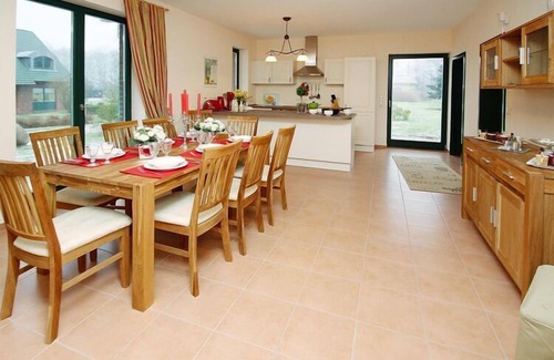 Dummer House | Guest Rated 10/10: Ferienhaus Seeadler at Dümmer Lake