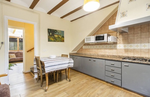 Oden Villa | Relaxing Country House 'Cal Pastor' with Private Pool & Garden