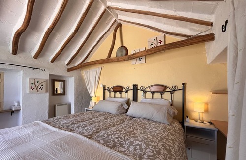 Loja Villa | Inviting Casa Jasmin: Mountain Views & Private Pool Oasis