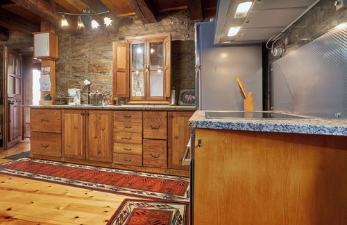 Fontoria House | Country House 'Casa Rural Tio Eloy' with Mountain View and Shared Garden