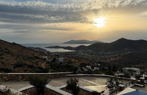 Ios Villa | Country House 'Faith - Ios' with Sea View, Wi-Fi and Air Conditioning