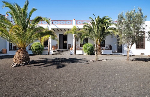 La Vegueta House | Relaxing Finca Emblemática - Nº6 Timbayba with Pool & Views