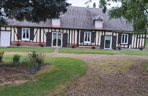 Beaubray House | Country house, forest side