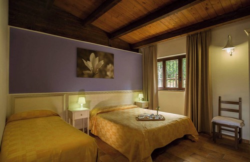 Colonnella House | Relax at Country House Il Cascinale with Ocean Views & Spa