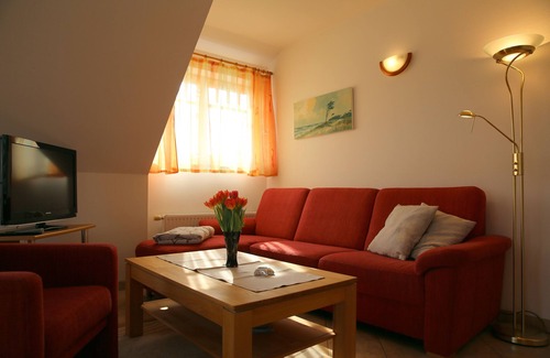 Ostseebad Prerow Apartment | Experience Country House Jahn: Family-Friendly Apartment