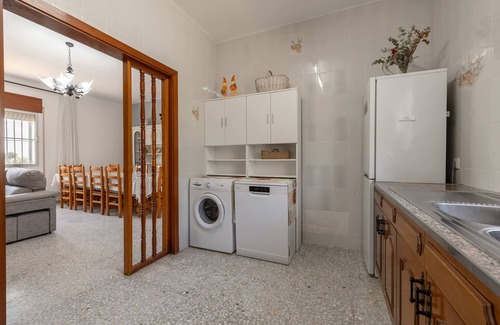 L'Aldea Cottage | Country House 'Masía Punta L'abat' with Mountain Views, Private Pool and Private Terrace