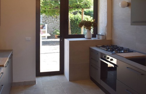 Cava de' Tirreni House | Idyllic Country House Near Naples with Spa and Breakfast
