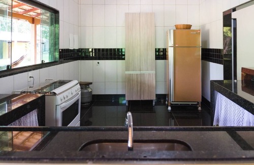Betim Cottage | Cozy Country House Retreat at Sítio Recanto do Bem Viver