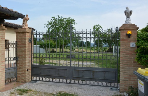 Camporoppolo Villa | Relaxing Country House Nonna Alda with Pool & Breakfast