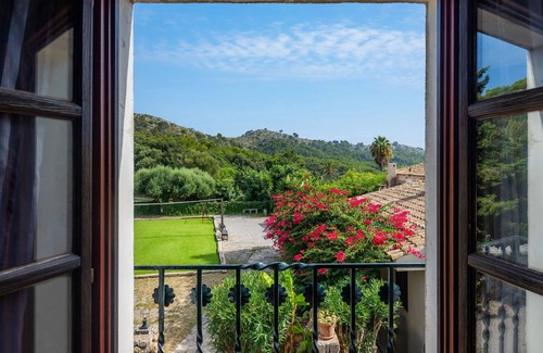 Capdepera Villa | Relax at Country House 'Son Favar Capdepera' with Pool