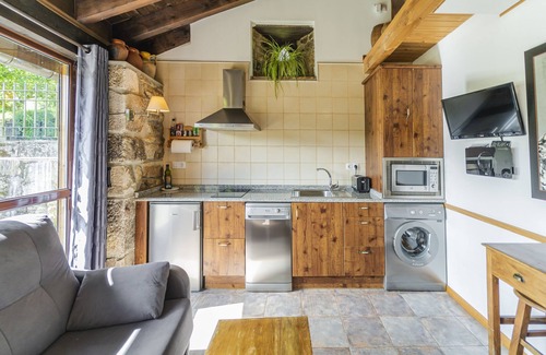 La Rad House | Villamoronta Country House: Mountain Views & Private Terrace