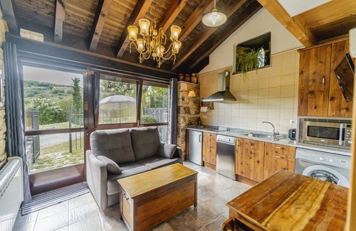 La Rad House | Villamoronta Country House: Mountain Views & Private Terrace