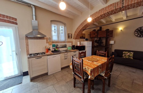 Casarza Ligure House | Serene Country House with Private Pool & Family-Friendly Perks