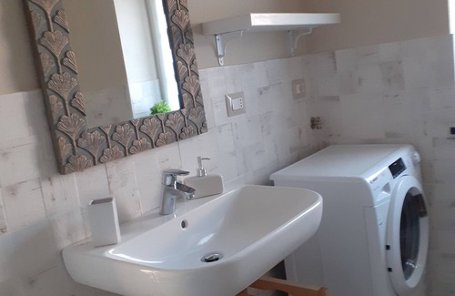 Casarza Ligure House | Serene Country House with Private Pool & Family-Friendly Perks
