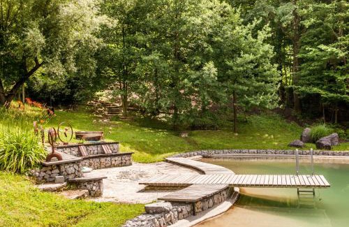 Kraljevec Sesvetski House | Relaxing Country House with Pool in Medvednica Nature Park