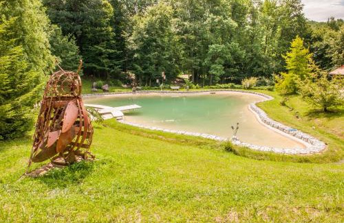 Kraljevec Sesvetski House | Relaxing Country House with Pool in Medvednica Nature Park