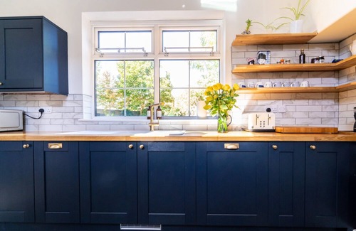 King's Lynn House | Inviting Country House with Walled Garden in Town Center