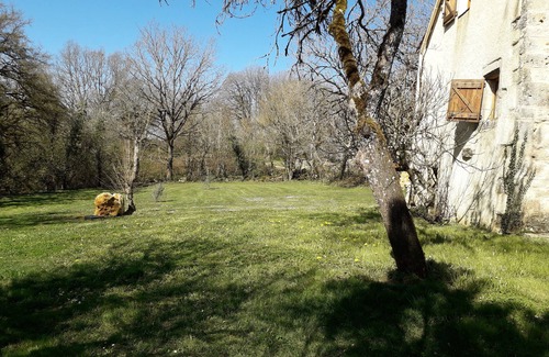 Beauregard Cottage | Scenic Country House with Outdoor Space & Family Amenities