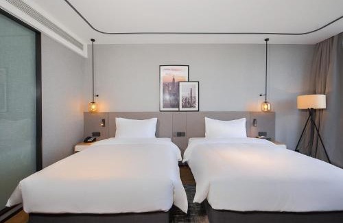 Wuqing Qu Hotel | Cozy Country Inn & Suite: Family-Friendly in Wuqing