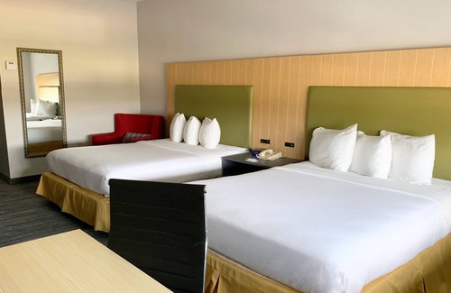 Fort Worth Hotel | Welcoming Country Inn & Suites in Fort Worth - Ideal for Families