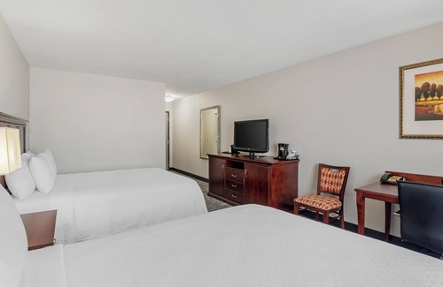Ashland Hotel | Eco-Friendly Stay at Country Inn & Suites, Ashland VA