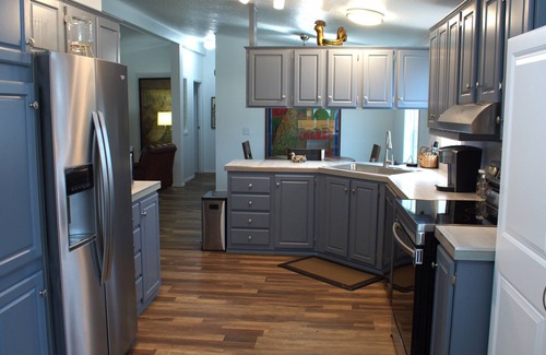 Cunningham House | Country Living: Quick Access to Moses Lake and Warden