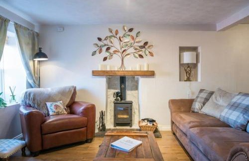 Lanark House | Discover Comfort at Country Nest - Rated 8.9/10!