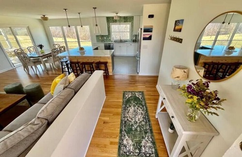 Massies Mill House | Scenic Country Retreat with Mountain Views and River Access