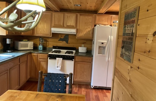 Upper Jay House | Experience Fall Foliage in the Adirondack High Peaks!