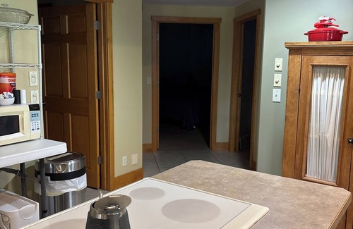Decorah Condo | Peaceful Retreat Near Luther College and Decorah Attractions