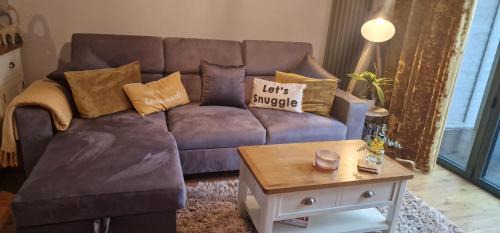 Norwich Apartment | Cozy 2-Bedroom Retreat with Parking & Top Guest Rating