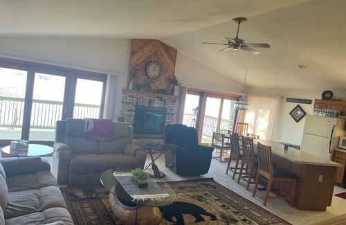 Crandon House | Family-Friendly 4-Bedroom Lake Metonga Retreat with Pool