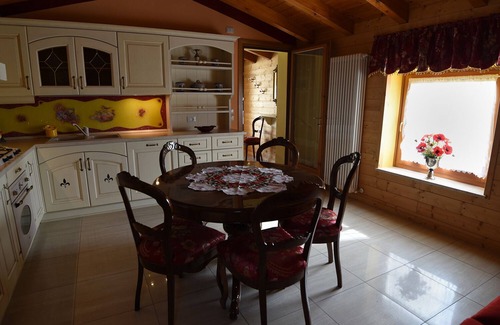 Negrar Apartment | Guest Rated: 9.8 at Country Suite Papaveri - La Palma Negrar