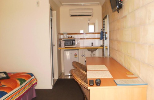 Ilbilbie Hotel | Discover Country View Motel Ilbilbie: Pet-Friendly Retreat