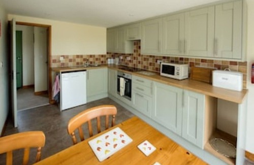 Chedgrave House | Idyllic Country Views in Peaceful Norfolk Broads Setting