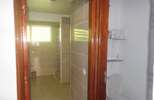 Le Mont-Dore Villa | Discover Country Villa: Family-Friendly Retreat Near Noumea
