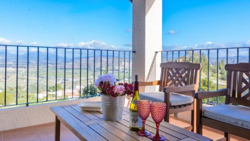 Cartama House | Relaxing Retreat at Countryhouse Bradomín Cártama