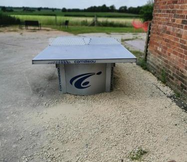 Market Rasen Apartment | Cozy Courtyard Disco Dome Lincoln with BBQ and Firepit