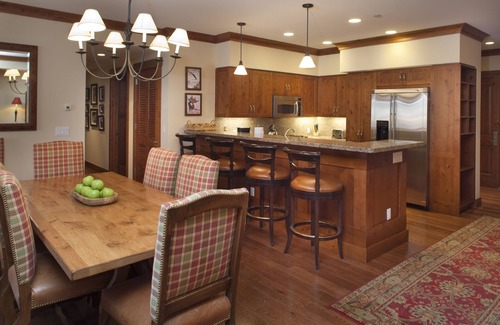 Snowmass Village House | Relaxing Retreat at Snowmass - CoralTree Residence Collection