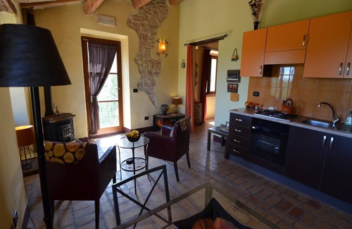 Monterosso Cottage | Discover Belvilla by OYO Fuoco: Family-Friendly Getaway