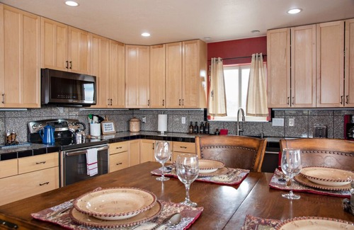 Glenwood Springs House | Tranquil Countryside Escape Near I-70 & Vista View Events