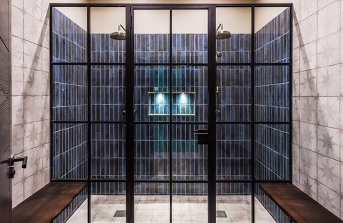 Godalming House | Relaxing Countryside Barns & Spa Estate with Pool and Gym