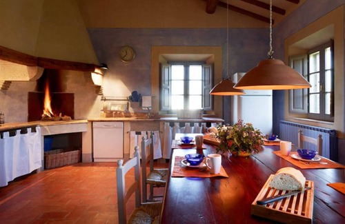 Sarteano Villa | Countryside villa with swimming pool in Tuscany