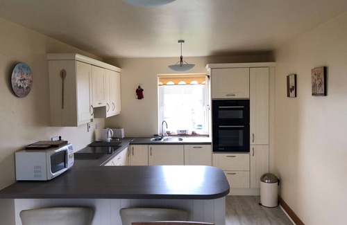 Brittas Bay Cottage | Seaside County Wicklow Cottage with Oceanfront Amenities