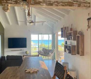 La Savane Apartment | Beachside Retreat: Pet & Child Friendly, Steps to the Shore