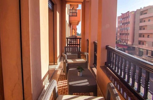 Gueliz Apartment | Perfect Couple's Retreat in Vibrant Guéliz Marrakech