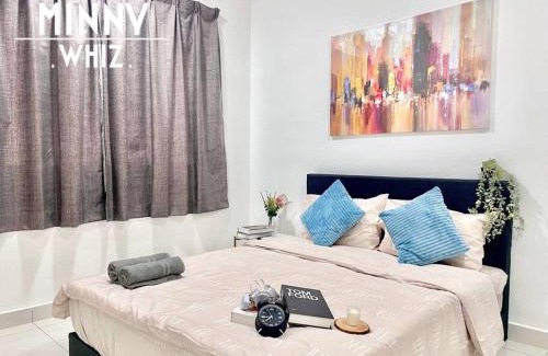 Kampung Bukit Dukong Apartment | Intimate Couple Suite with Garden & Pool View
