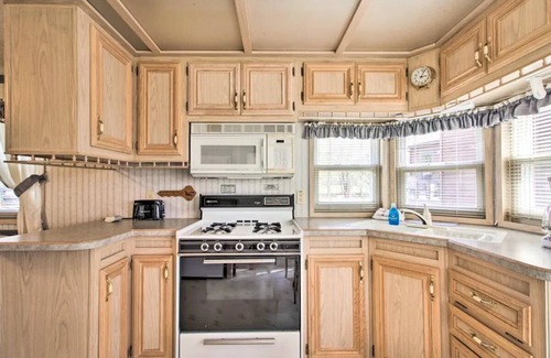 Puposky Cabin | Couples cabin on Three Island Lake in Bemidji, MN
